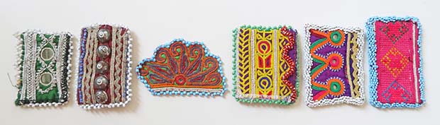 アフガニスタン古布 ビーズ刺繍古布 パシュトゥン族の古布 6枚サイズ比較