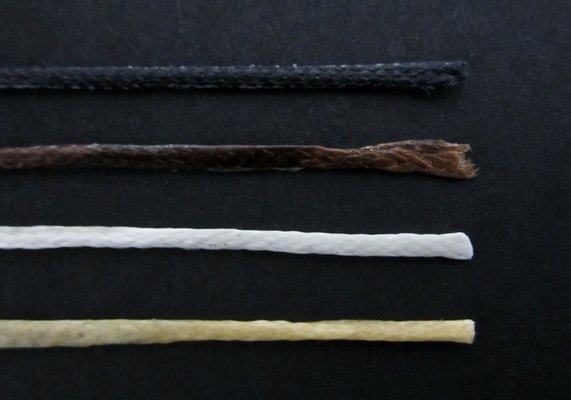 編み込み蝋引き紐の色