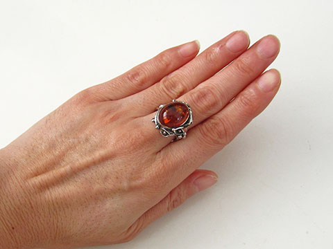 シルバー天然石指輪 アンバー琥珀